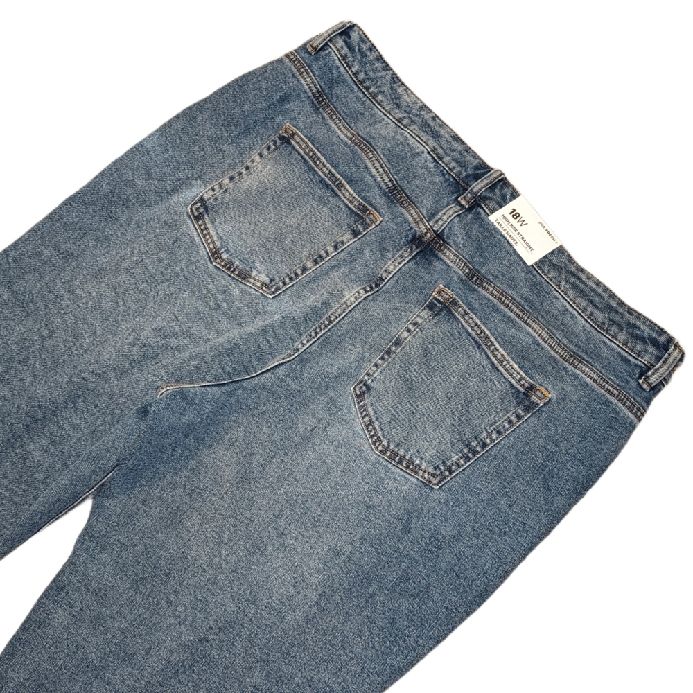 *NWT* Joe Fresh High Rise Straight Jeans, Plus Size 18W - Picture 6 of 7